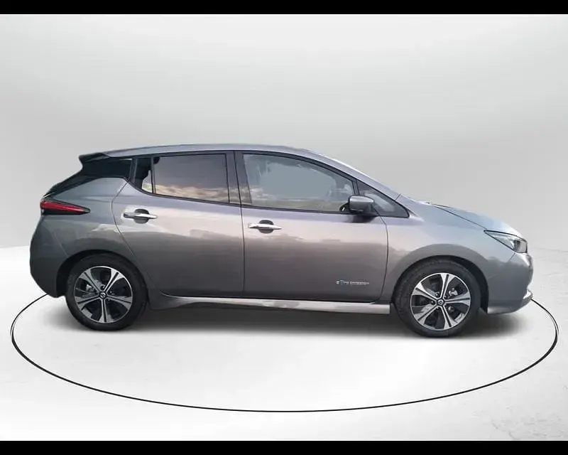 Usata Nissan Leaf 89 kW (122 CV) 2020 Utilitaria
