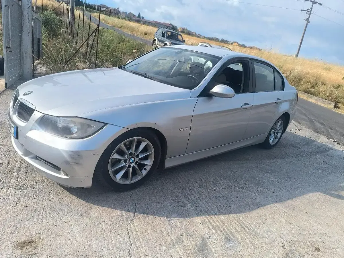 Usata BMW 320 86 CV (63 kW) 2006 Berlina