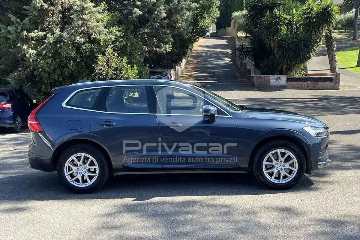 Usata Volvo XC60 Momentum 197 CV (144 kW) 2021 Blu SUV
