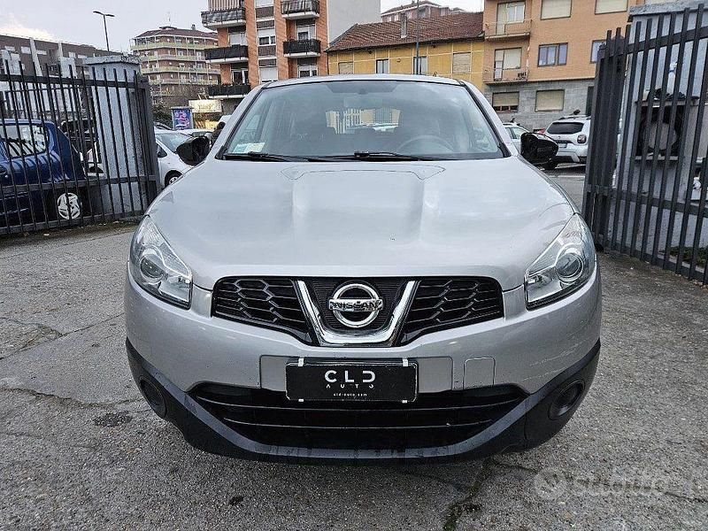 Usata Nissan Qashqai 110 CV (80 kW) 2013 Grigio SUV