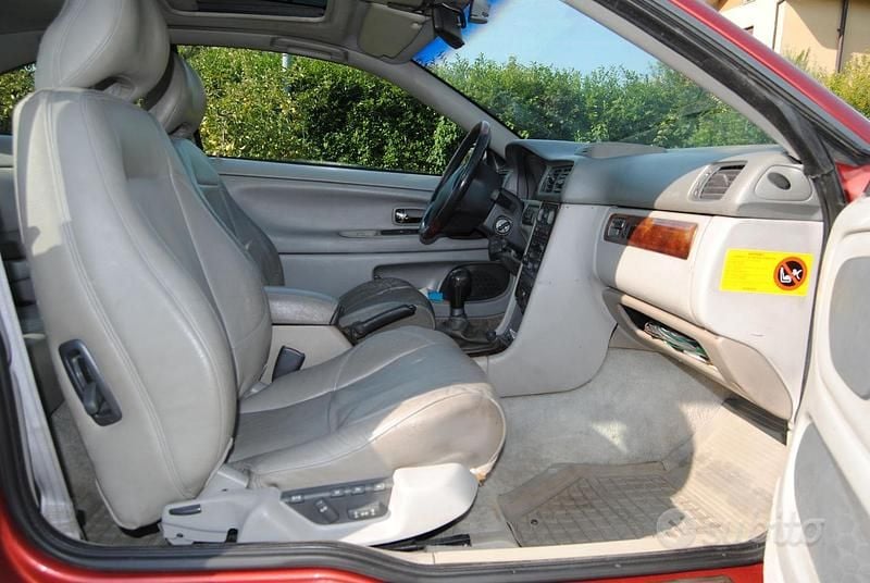 Usata Volvo C70 163 CV (119 kW) 1998 Coupé