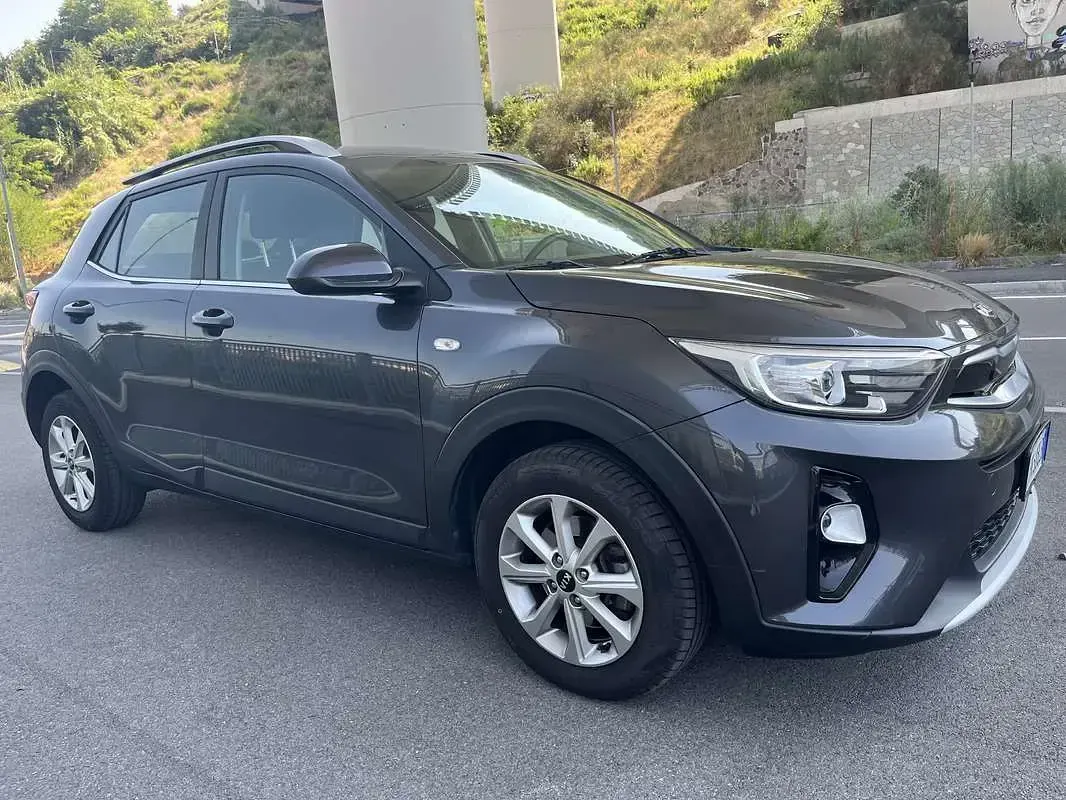 Usata Kia Stonic 120 CV (88 kW) 2019 SUV