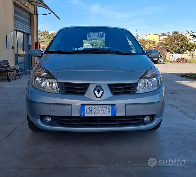 Usata Renault Scénic 2003 Grigio Monovolume