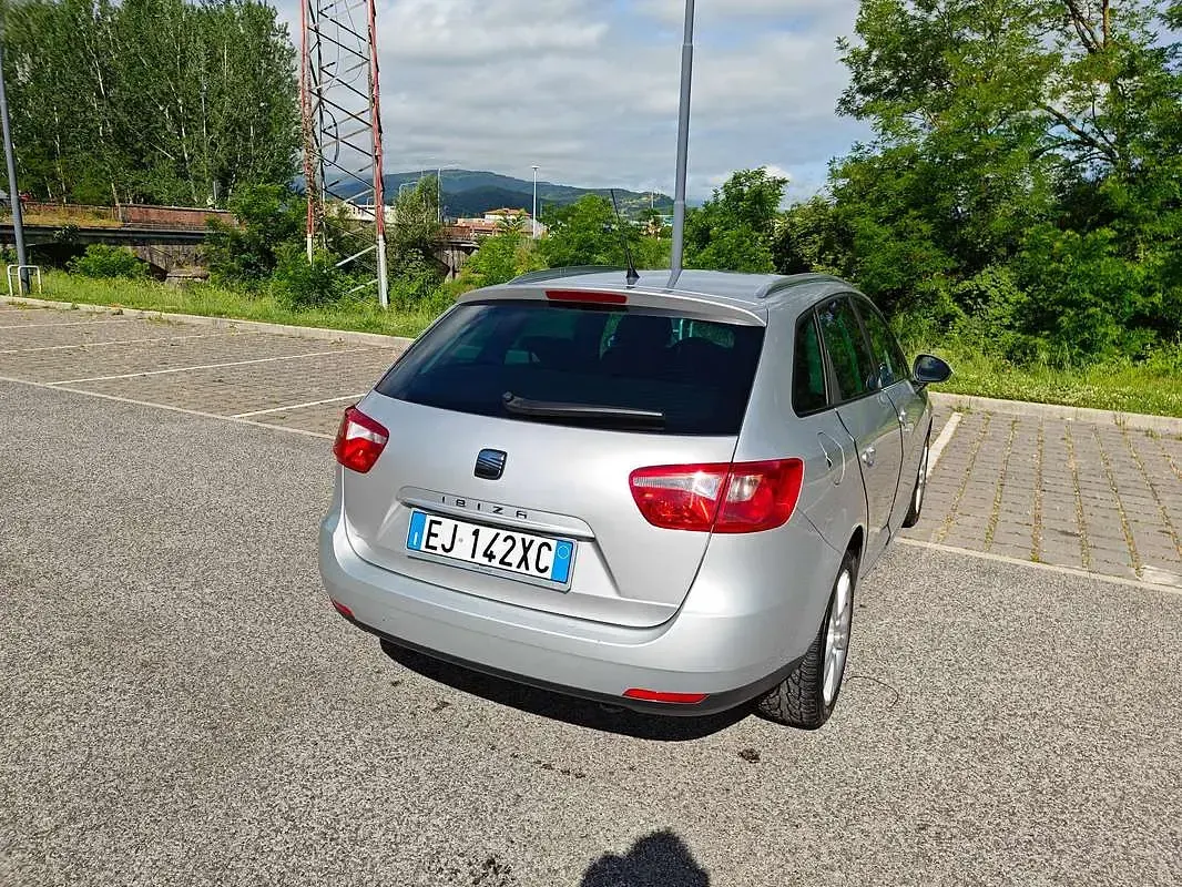Usata Seat Ibiza ST Copa 69 CV (50 kW) 2011 Argento Station wagon