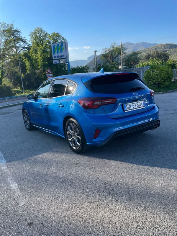 Usata Ford Focus 125 CV (91 kW) 2023 Blu Utilitaria
