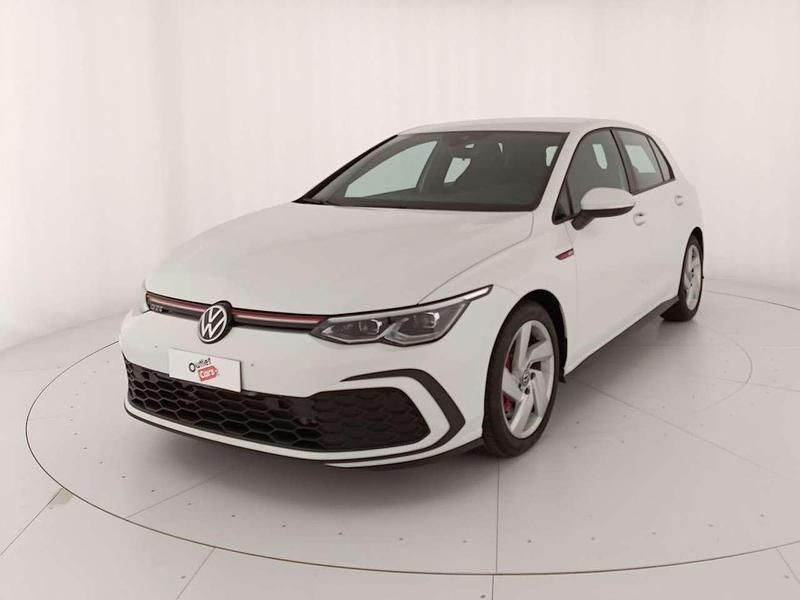 0q pure white Usata 2022 VW Golf VIII GTI Tre volumi | 32.500 € (Buon prezzo) - Immagine 1/4