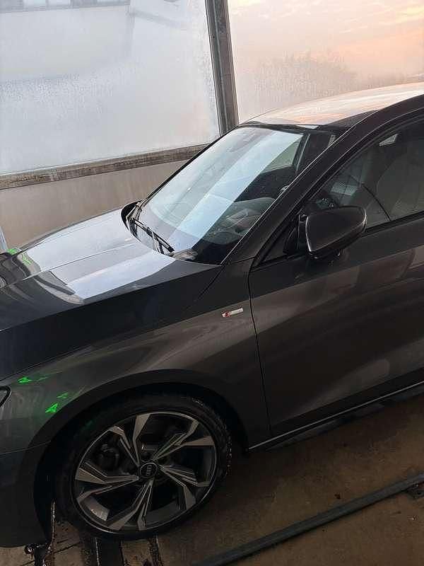 Usata Audi A3 S-Line 200 CV (147 kW) 2021 Grigio Berlina
