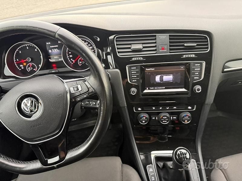 Usata VW Golf VII 110 CV (80 kW) 2013 Nero Utilitaria