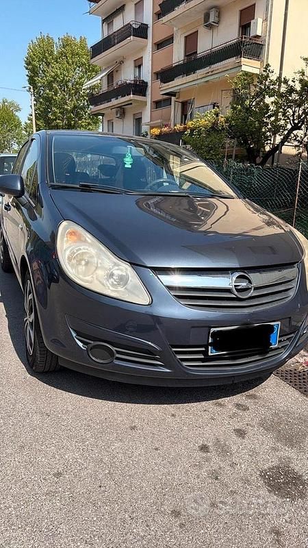 Usata Opel Corsa 75 CV (55 kW) 2008 Blu/azzurro Utilitaria