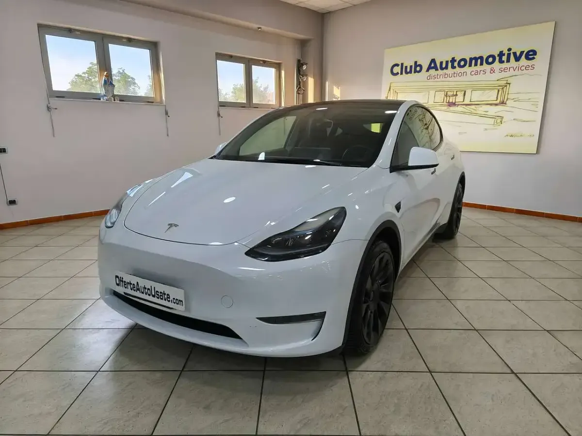 Usata Tesla Model Y 152 kW (208 CV) 2022 Bianco SUV