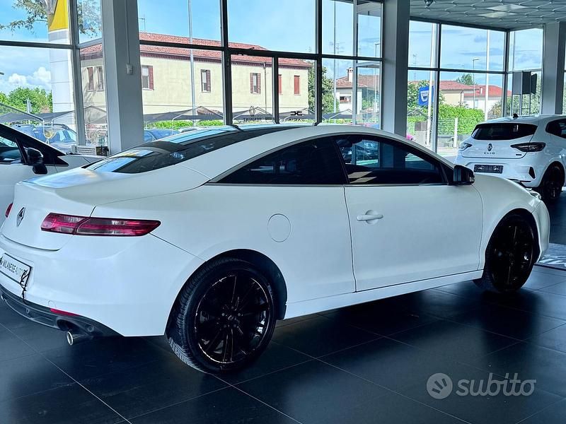 Usata Renault Laguna Coupé 180 CV (132 kW) 2009 Bianco Coupé