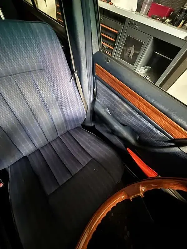 Usata Mercedes E230 132 CV (97 kW) 1992 Berlina