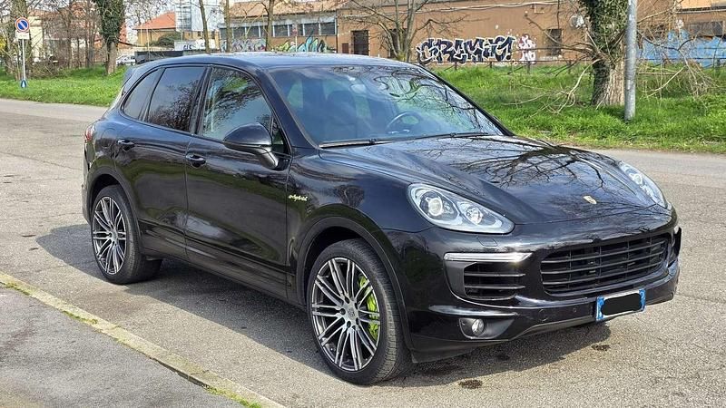 Usata Porsche Cayenne 333 CV (244 kW) 2015 SUV