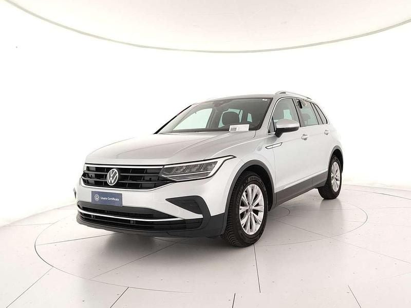 Usata VW Tiguan Life 150 CV (110 kW) 2022 Reflex silver metallizzato SUV