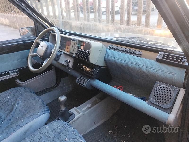 Usata 1990 Fiat Panda | 5000 € - Immagine 1/4