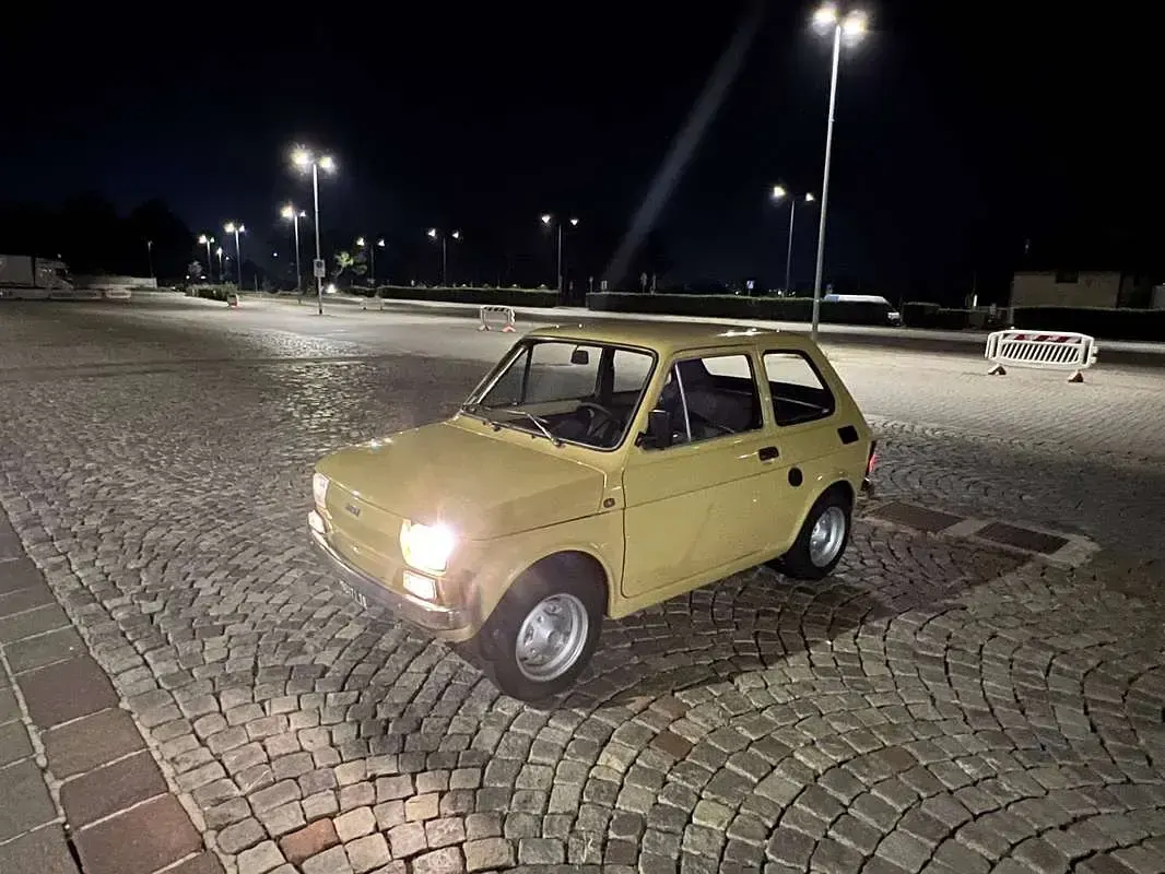 Usata Fiat 126 23 CV (16 kW) 1973 Giallo Utilitaria