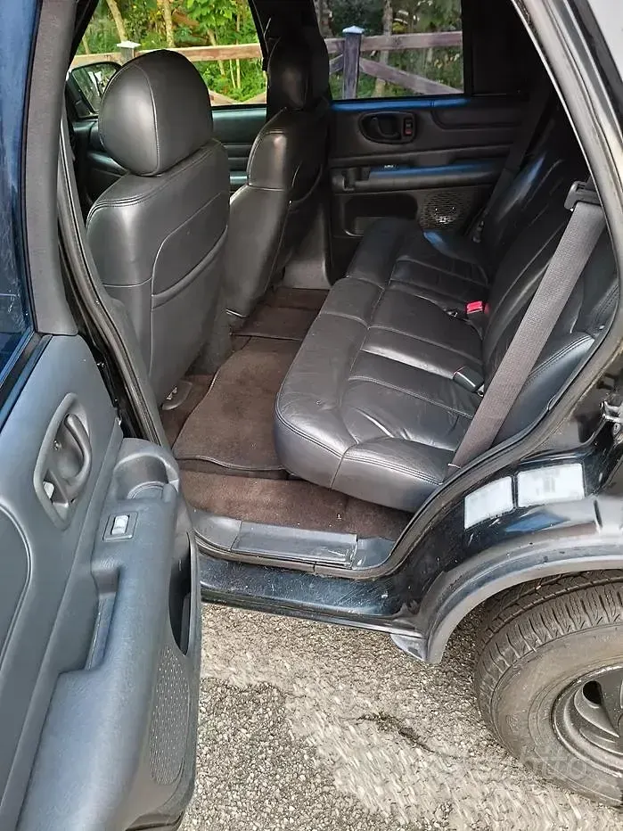 Usata Chevrolet Blazer LT 193 CV (141 kW) 1999 Nero SUV