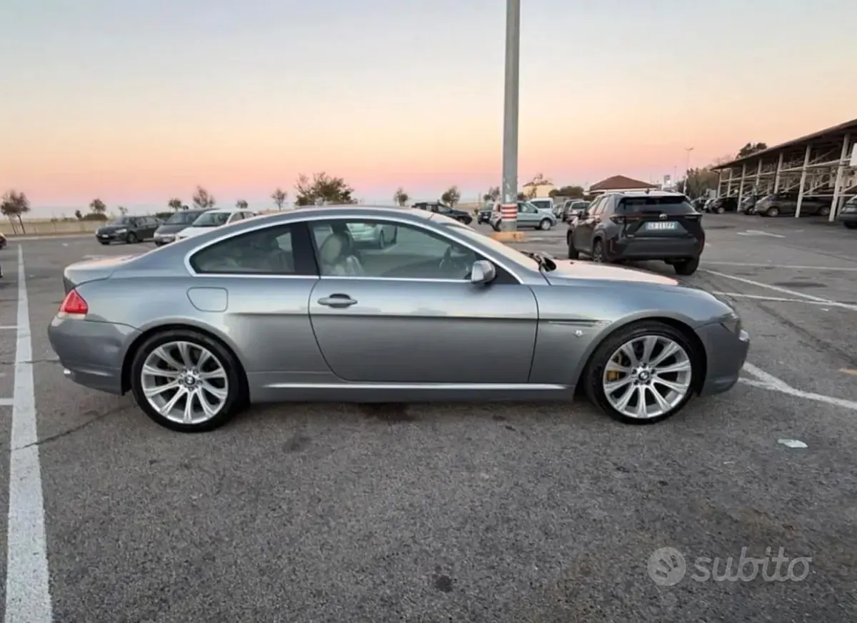 Usata BMW 645 333 CV (244 kW) 2004 Grigio Coupé