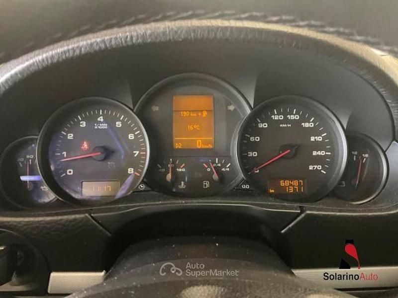 Usata Porsche Cayenne 250 CV (183 kW) 2005 Argento SUV