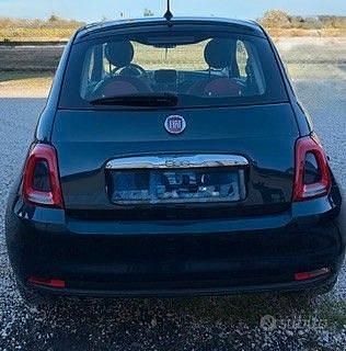 Usata Fiat 500 Pop 69 CV (50 kW) 2017 Blu/azzurro Utilitaria
