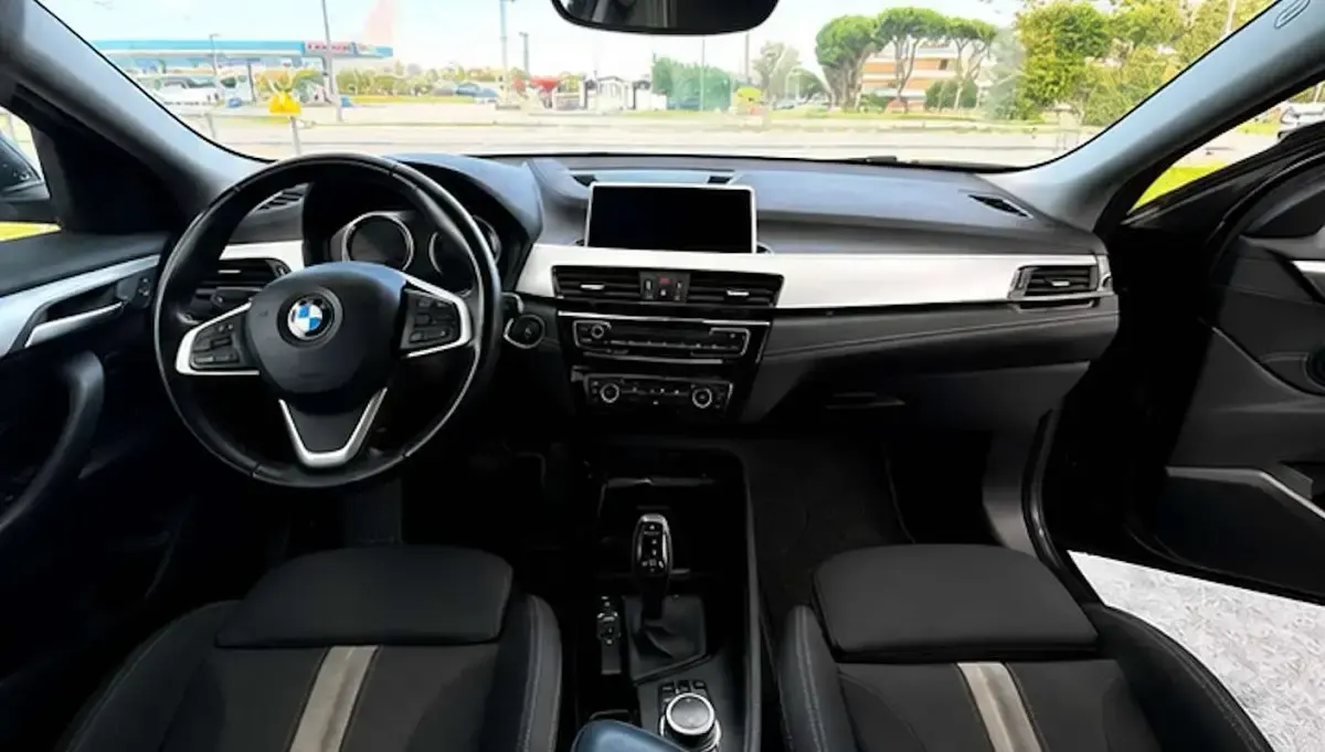 Usata BMW X2 116 CV (85 kW) 2021 Nero SUV