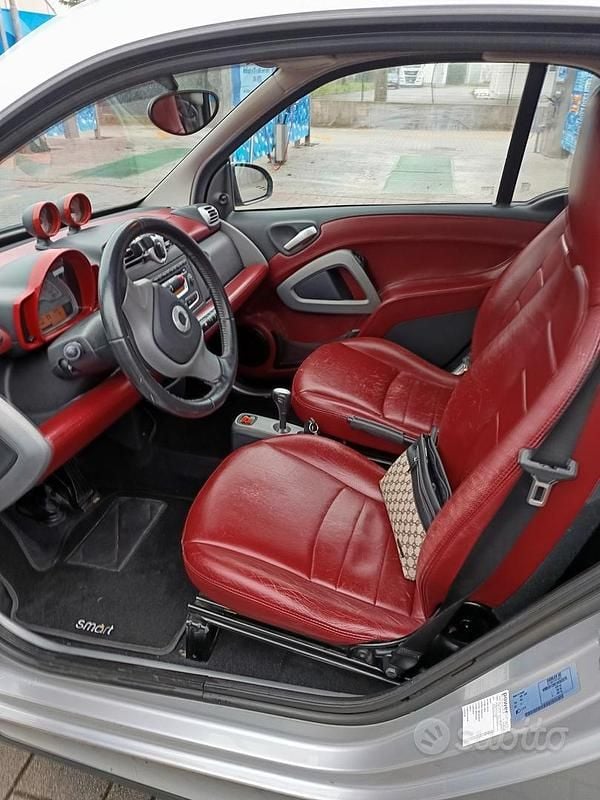 Usata Smart ForTwo Coupé 71 CV (52 kW) 2010 Grigio Coupé