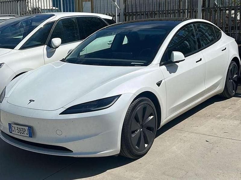 Usata Tesla Model 3 210 kW (286 CV) 2025 Bianco Berlina