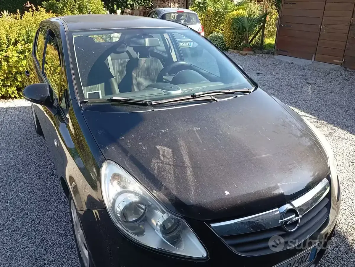 Usata Opel Corsa 75 CV (55 kW) 2008 Nero Utilitaria