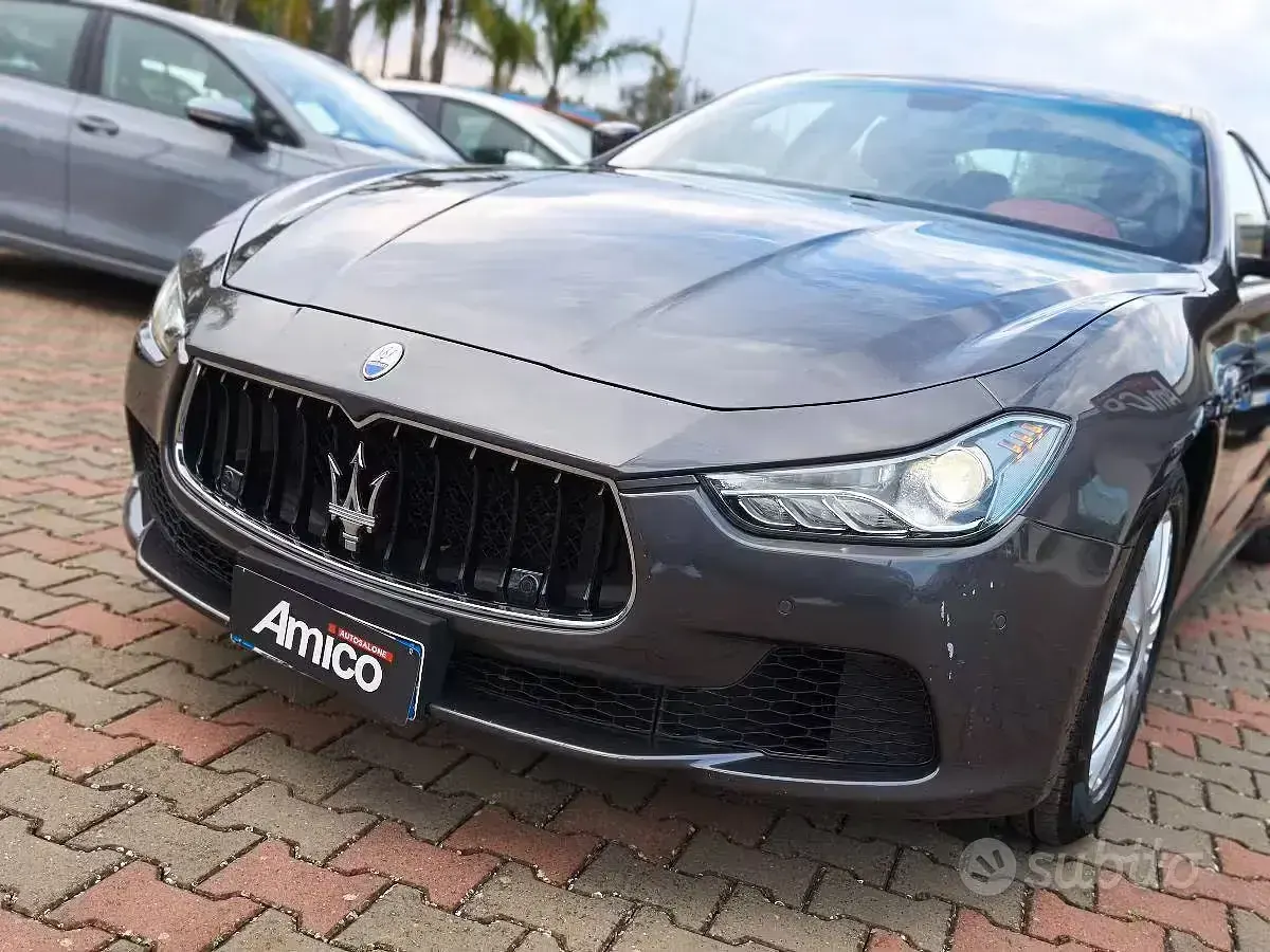 Usata Maserati Ghibli 250 CV (183 kW) 2016 Grigio Berlina