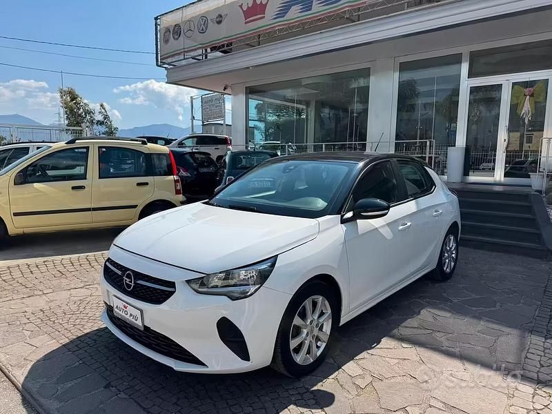 Usata Opel Corsa Edition 101 CV (74 kW) 2022 Bianco Utilitaria