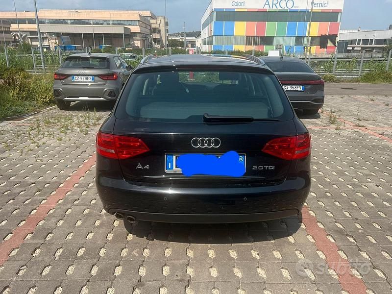 Usata Audi A4 Advanced 143 CV (105 kW) 2009 Nero Station wagon
