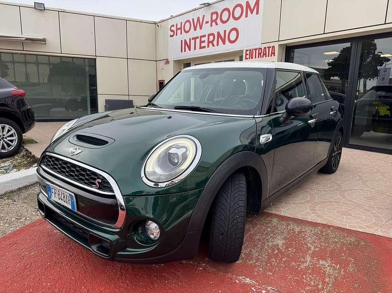 Usata Mini Cooper SD Hype 170 CV (125 kW) 2018 Verde Utilitaria