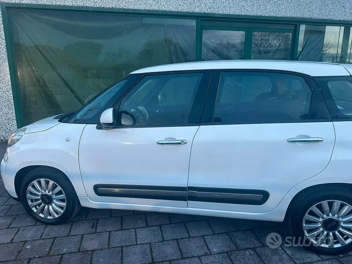 Usata Fiat 500L Pop Star 85 CV (62 kW) 2014 Bianco Monovolume