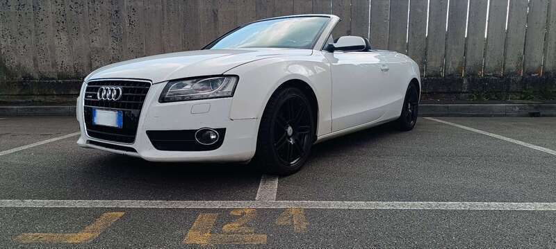 Usata 2009 Audi A5 Cabriolet S-Line Cabrio | 6500 € (Ottimo prezzo) - Immagine 1/4