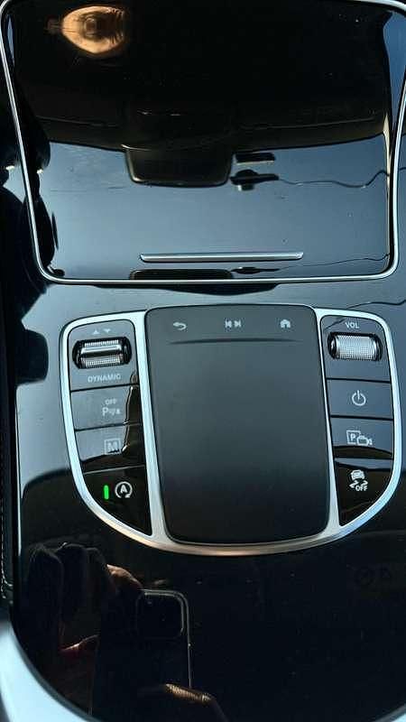 Usata Mercedes GLC220 Business 194 CV (142 kW) 2020 Argento SUV