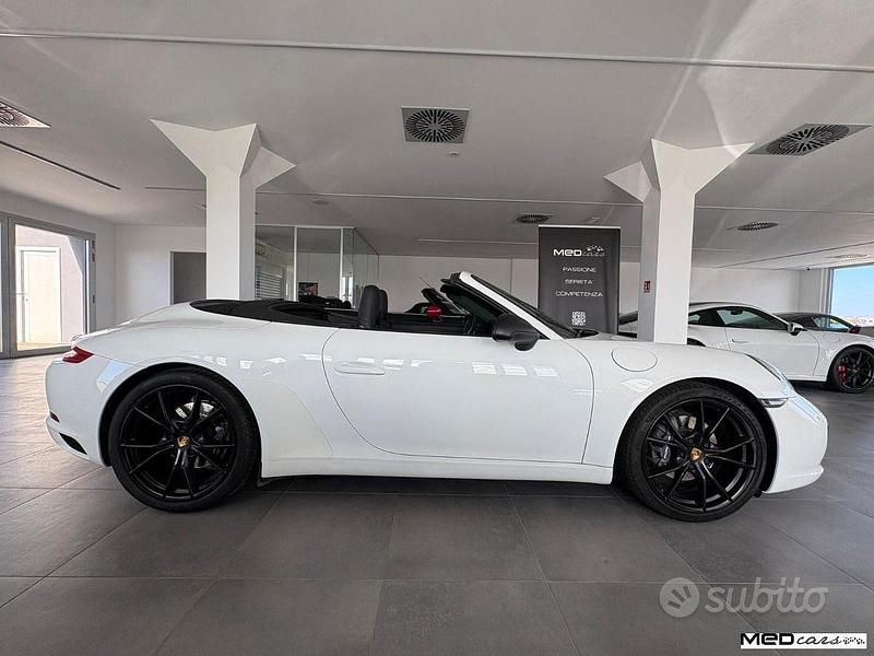 Usata Porsche 911 Carrera Cabriolet 370 CV (272 kW) 2017 Bianco Cabrio