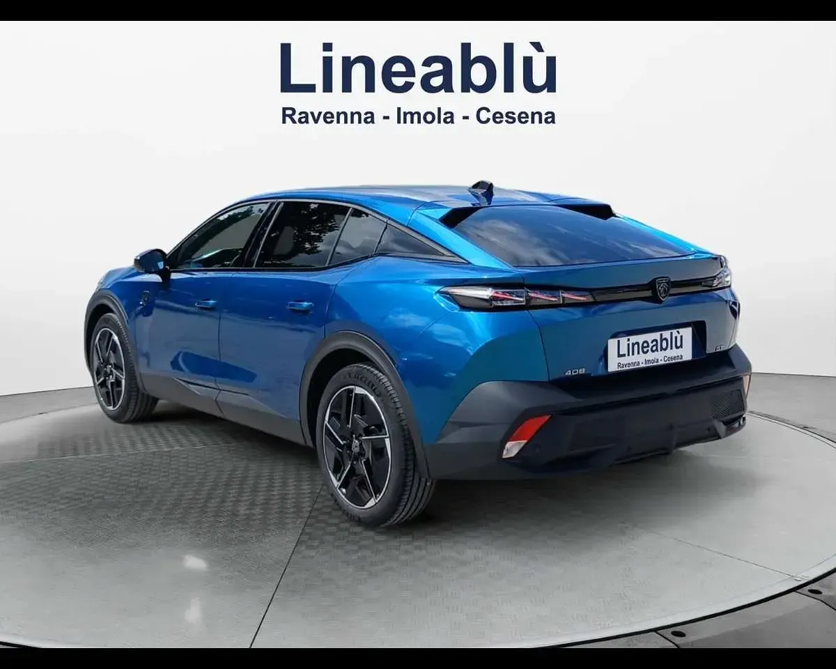 Usata Peugeot 408 Allure 131 CV (96 kW) 2024 Blu grafite perla met. SUV