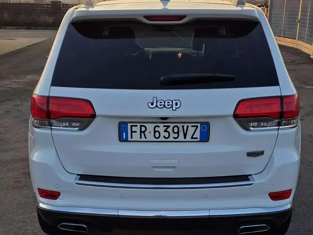 Usata Jeep Grand Cherokee Summit 250 CV (183 kW) 2018 Bianco SUV