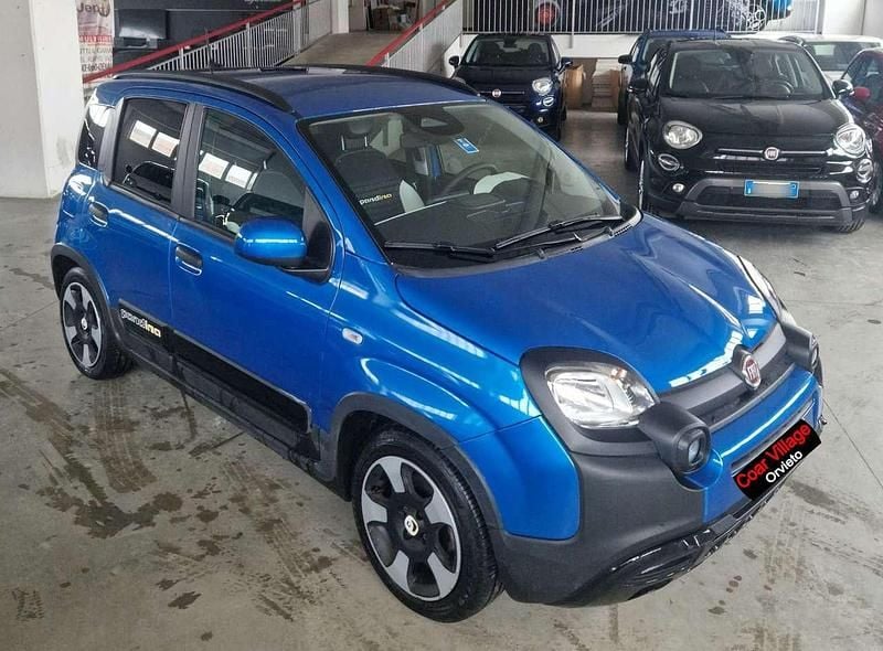 Blu/azzurro Usata 2025 Fiat Panda Cross Cross Due volumi | 15.800 € (Cara) - Immagine 1/4