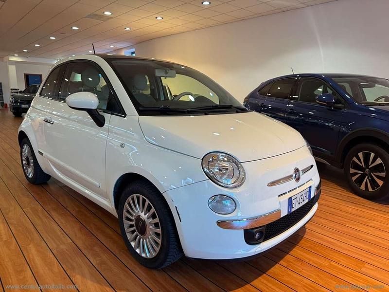 Usata Fiat 500 Lounge 69 CV (50 kW) 2013 Bianco Berlina