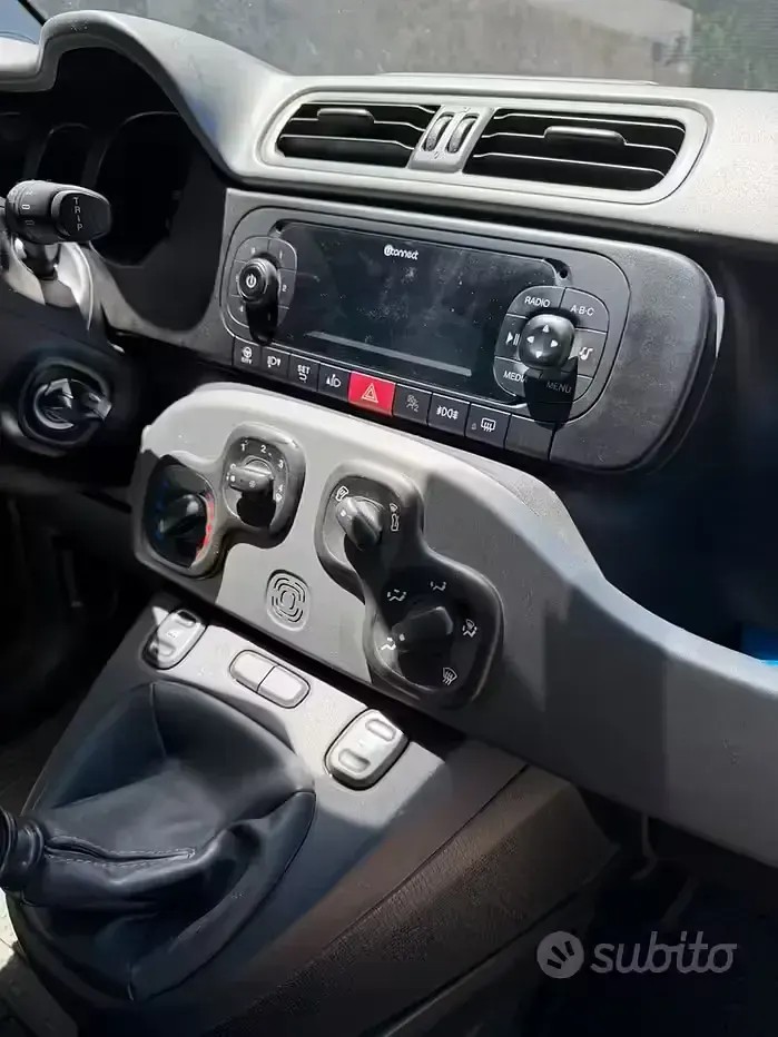 Usata Fiat Panda 69 CV (50 kW) 2018 Grigio Utilitaria