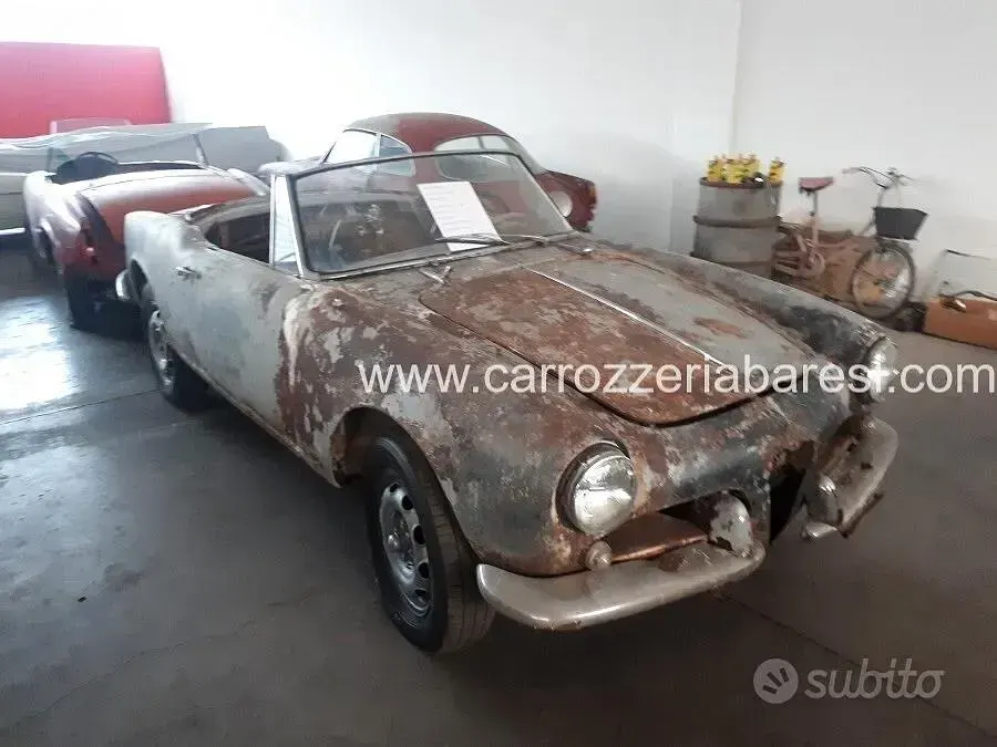Usata Alfa Romeo Giulietta 65 CV (47 kW) 1960 Bianco Cabrio