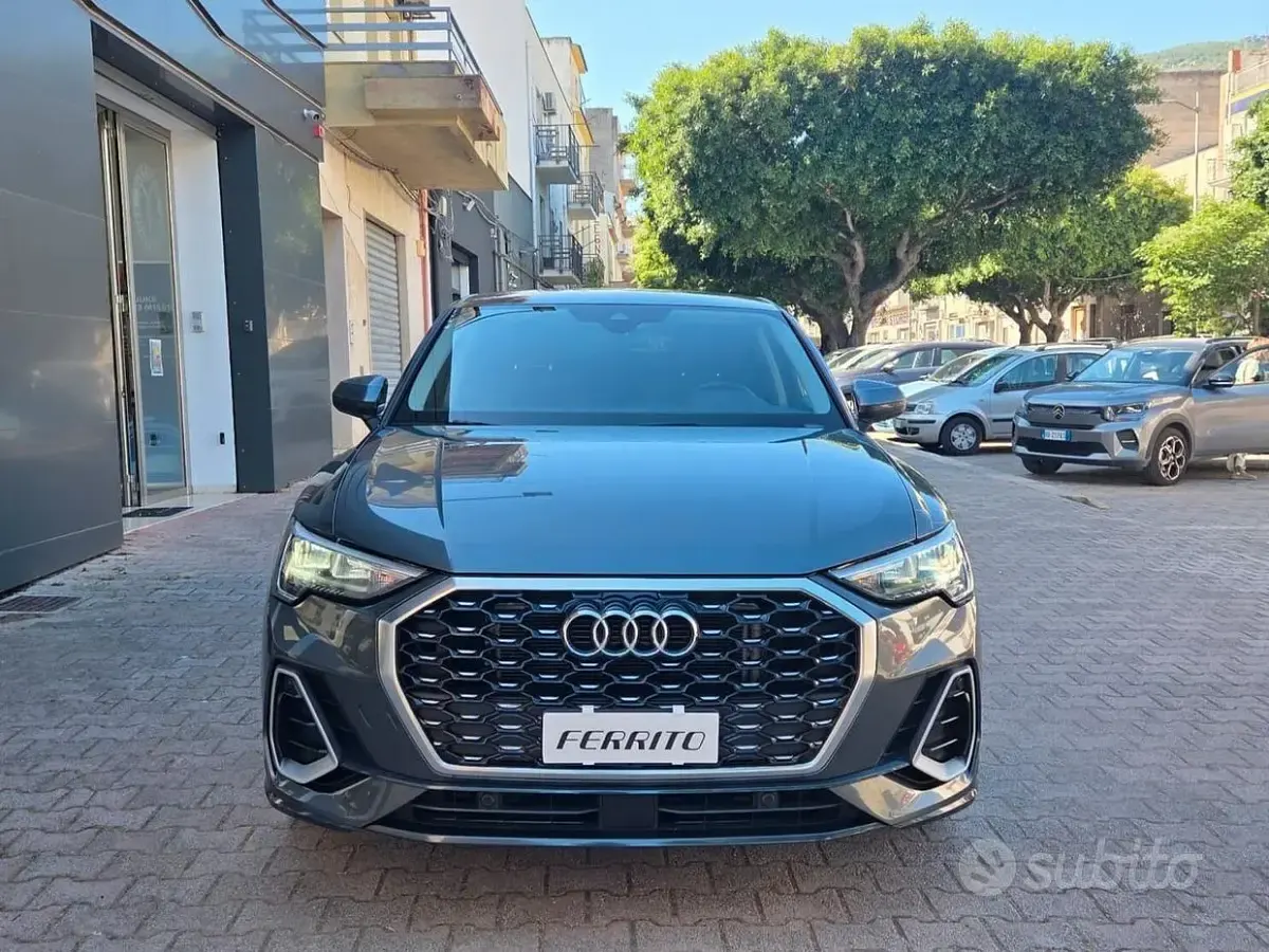 Usata Audi Q3 Sportback S-Line 150 CV (110 kW) 2022 Grigio SUV