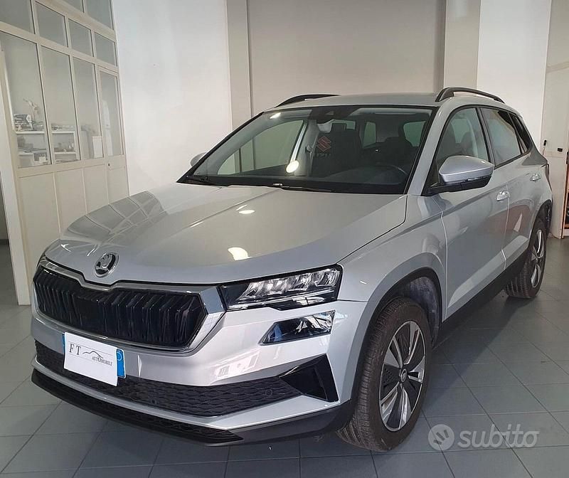 Usata Skoda Karoq Executive 116 CV (85 kW) 2022 Grigio SUV