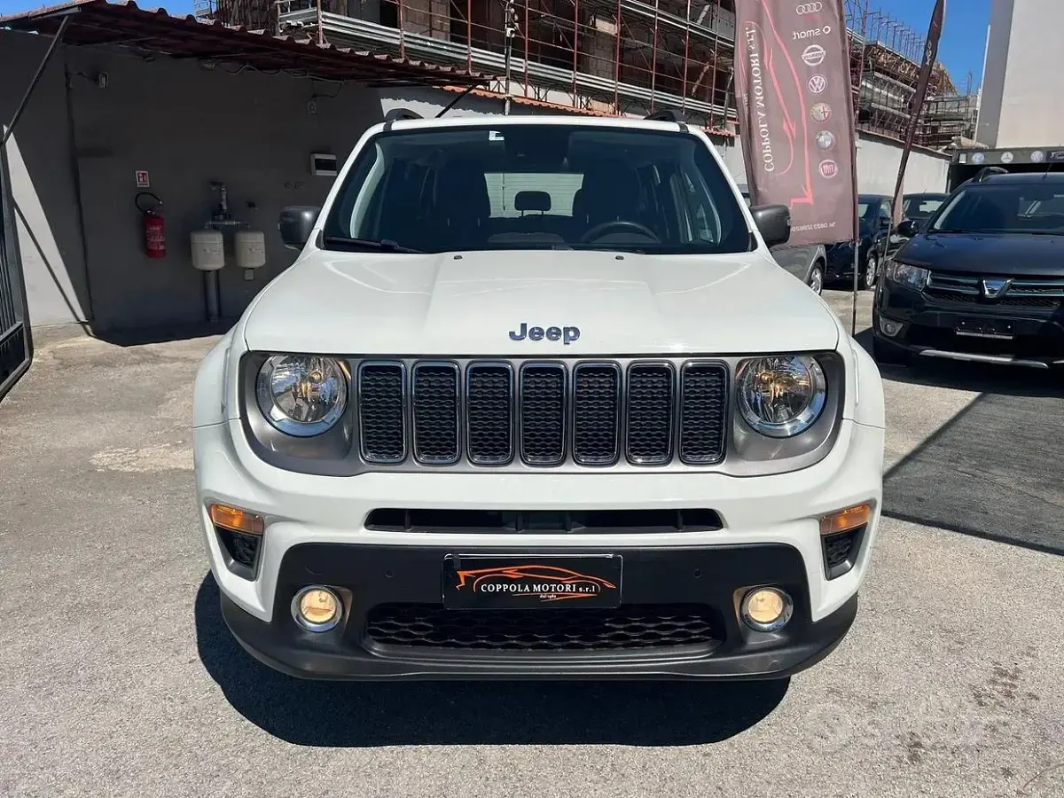 Usata Jeep Renegade Longitude 131 CV (96 kW) 2021 Bianco SUV