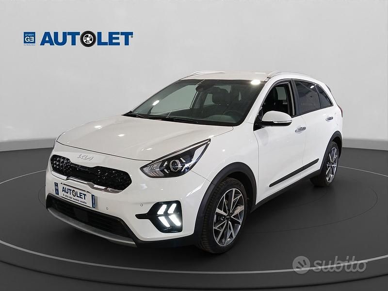 Bianco Usata 2022 Kia Niro Style SUV | 18.900 € (Ottimo prezzo) - Immagine 1/4