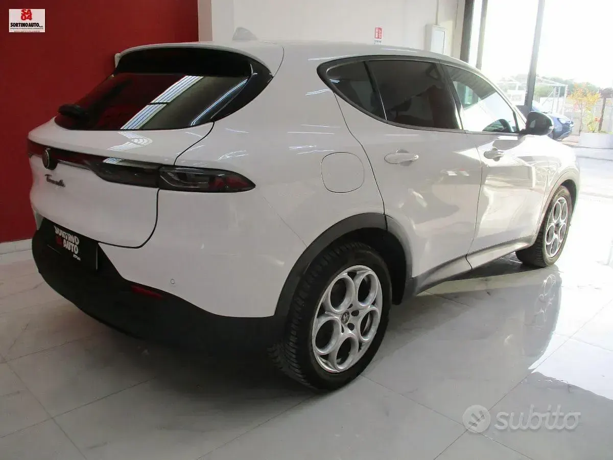 Usata Alfa Romeo Tonale Sprint 131 CV (96 kW) 2022 Bianco SUV