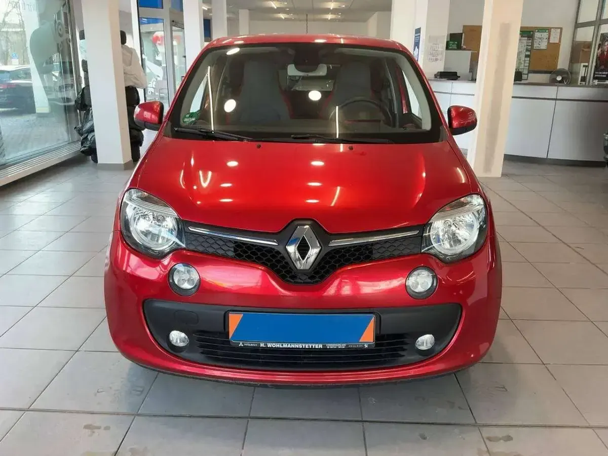Usata Renault Twingo SE 69 CV (50 kW) 2019 Rosso Utilitaria