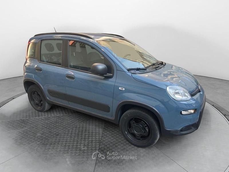 Usata Fiat Panda 4x4 Wild 85 CV (62 kW) 2022 Blu Utilitaria