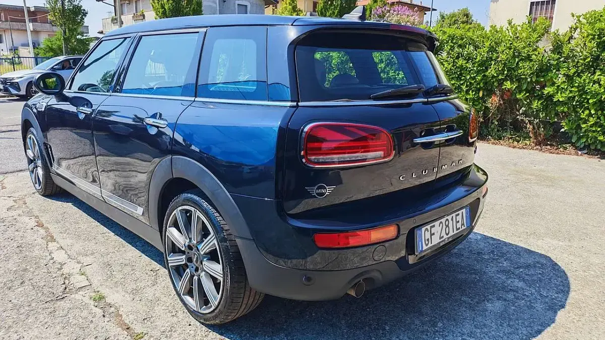 Usata Mini One D Clubman 116 CV (85 kW) 2021 Blu/azzurro Station wagon